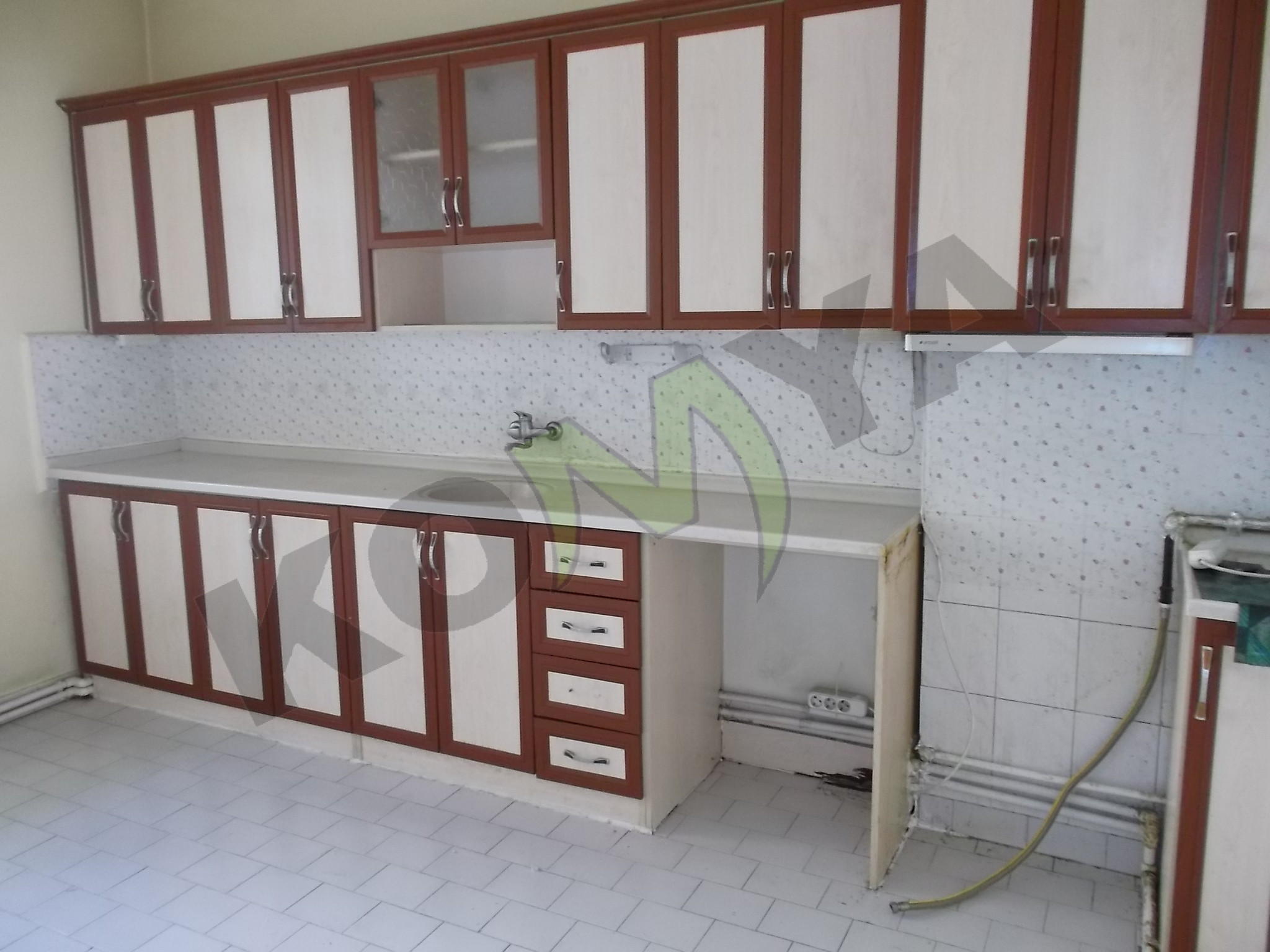 KİRALIK KONYA MERKEZ NUMUNE HASTANESİ BEŞ YOL CİVARI 3+1 DAİRE