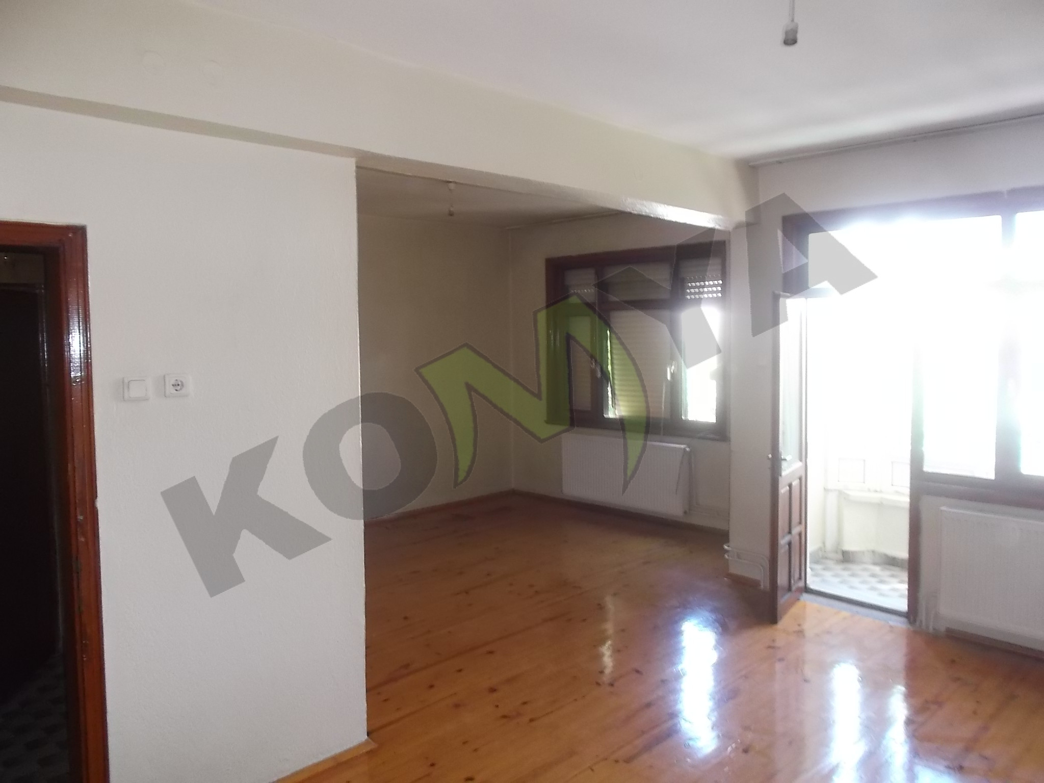 KİRALIK KONYA MERKEZ MUHACİR PAZARI KARŞISI 2+1 DAİRE
