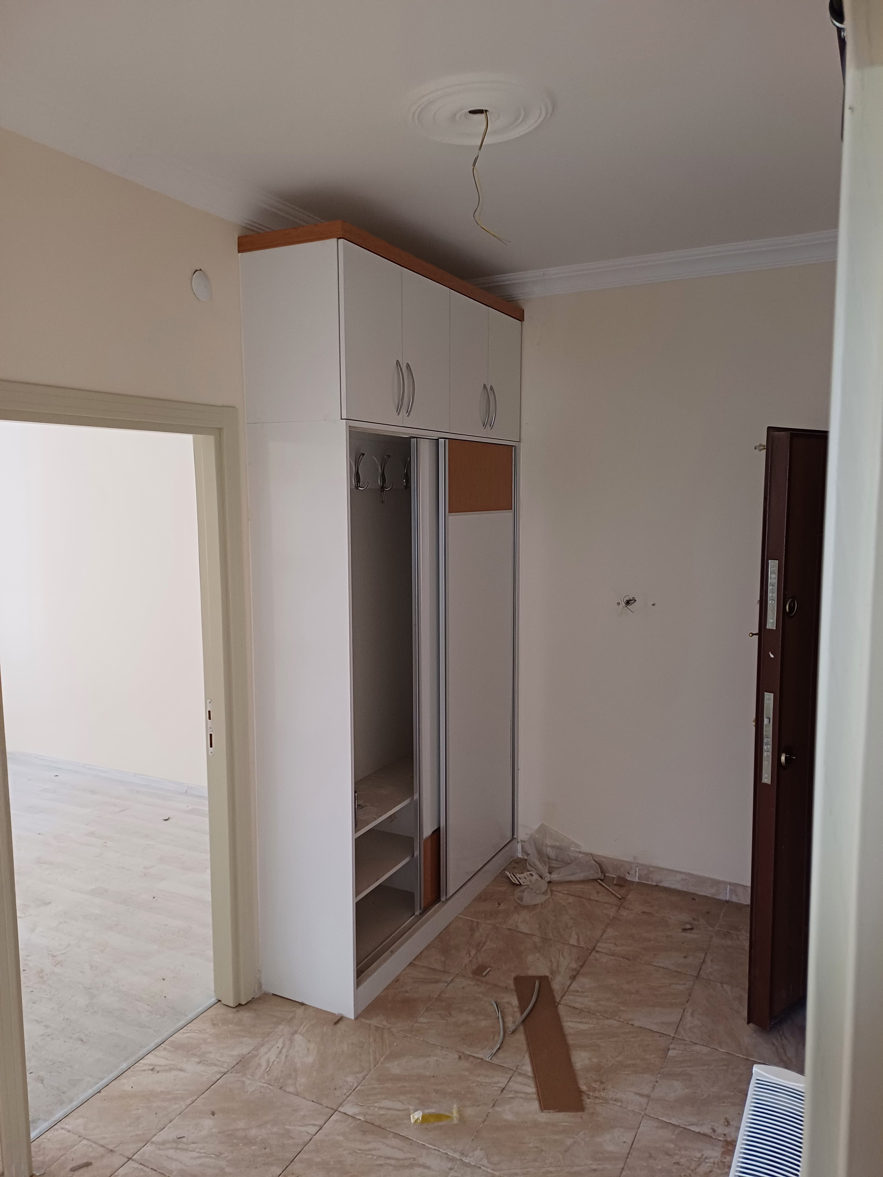 SATILIK AKŞEMSETTİN MAH GENÇOSMAN CD CİVARI 3+1 DAİRE
