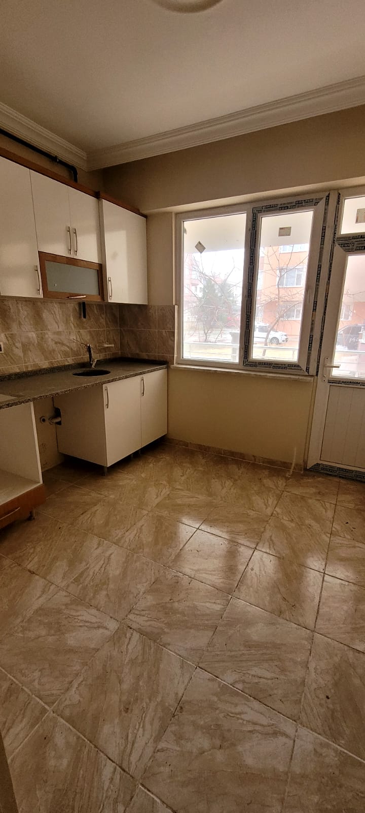 SATILIK AKŞEMSETTİN MAH GENÇOSMAN CD CİVARI 2+1 SIFIR DAİRE