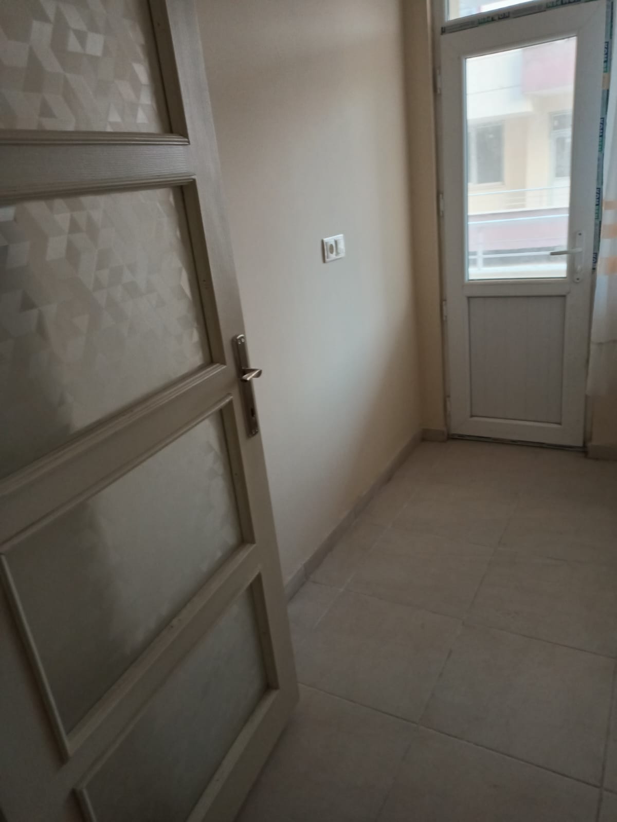 SATILIK 3+1 DAİRE AKŞEMSETTİN MAH GENÇOSMAN CD CİVARI