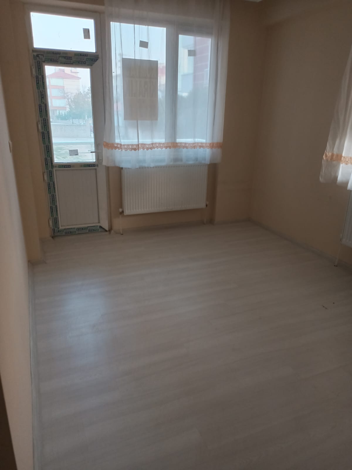 SATILIK 3+1 DAİRE AKŞEMSETTİN MAH GENÇOSMAN CD CİVARI