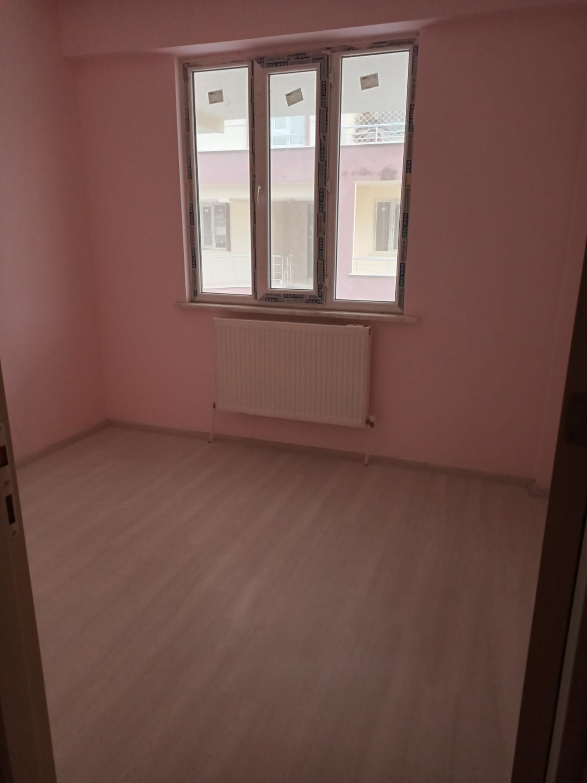SATILIK 3+1 DAİRE AKŞEMSETTİN MAH GENÇOSMAN CD CİVARI