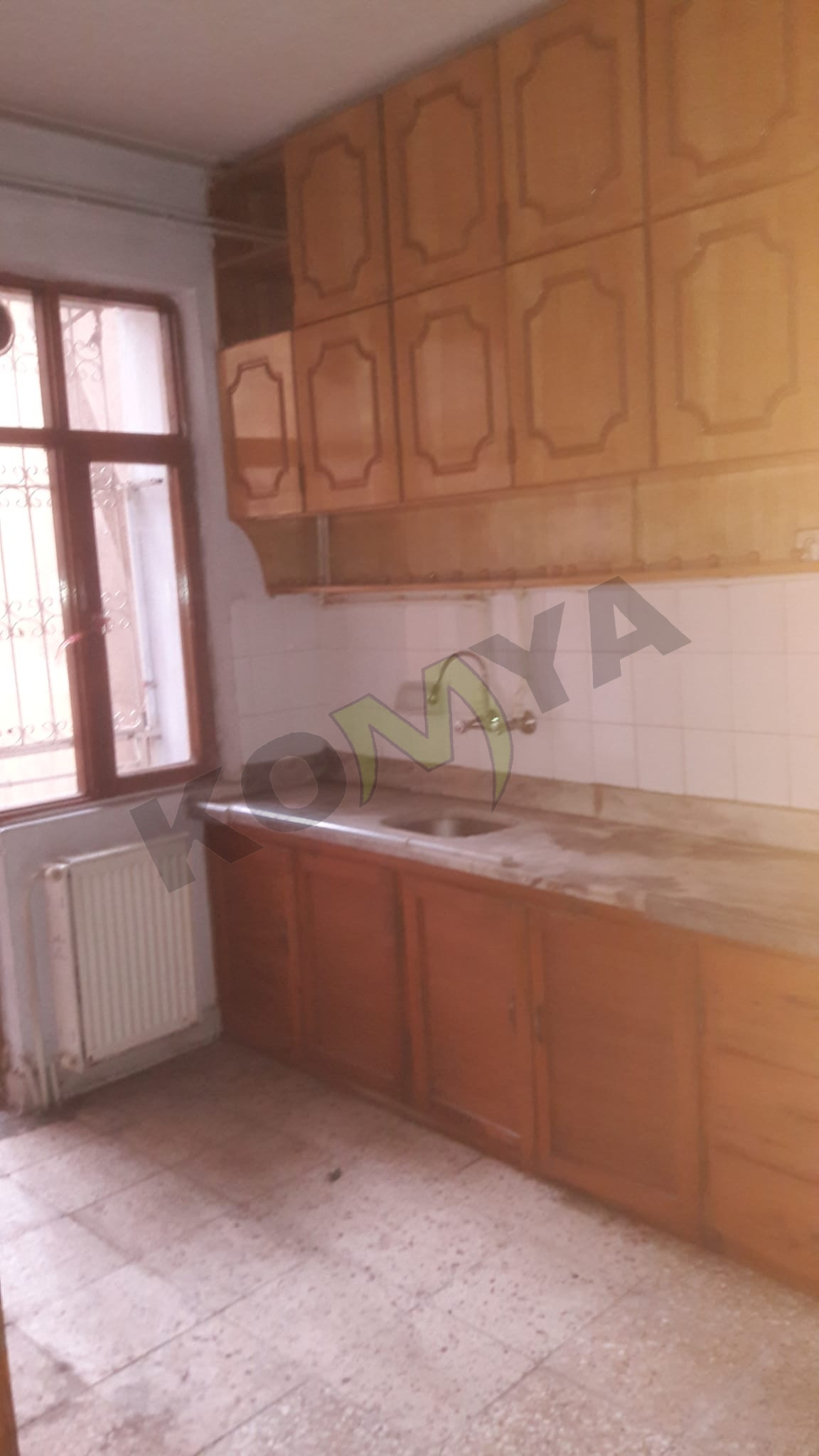 KİRALIK MEVLANA CİVARI ÇARŞI MERKEZİNDE DAİRE
