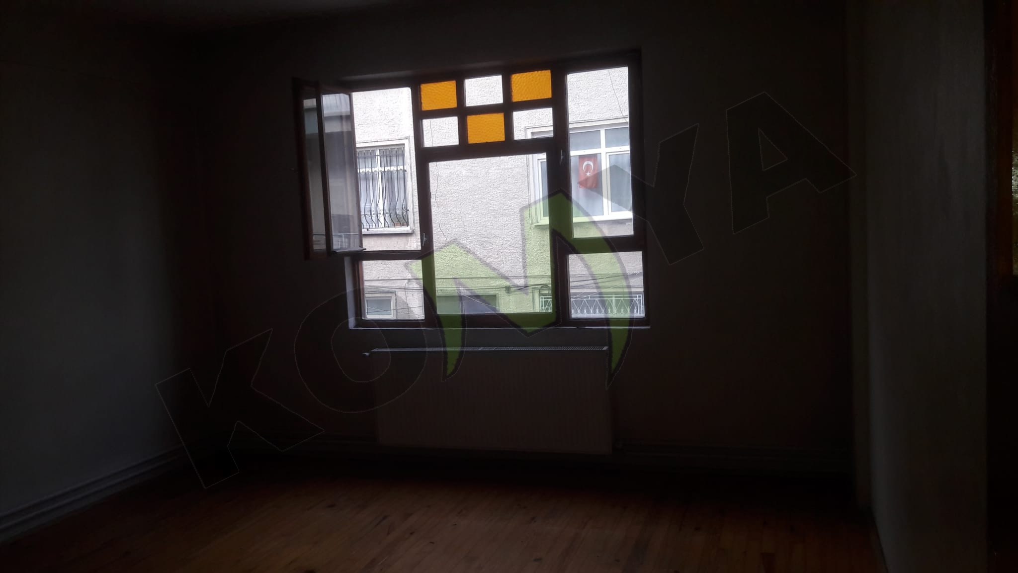 KİRALIK MEVLANA CİVARI ÇARŞI MERKEZİNDE DAİRE