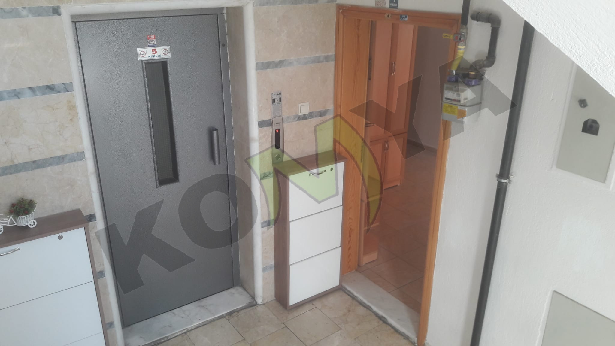 KİRALIK FETİH CAD. ÜZERİ, ŞEHİR HASTANESİ, ADLİYE, KARATAY BELEDİYESİ, MEVLANA CİVARI BAKIMLI DAİRE 3+1 DAİRE