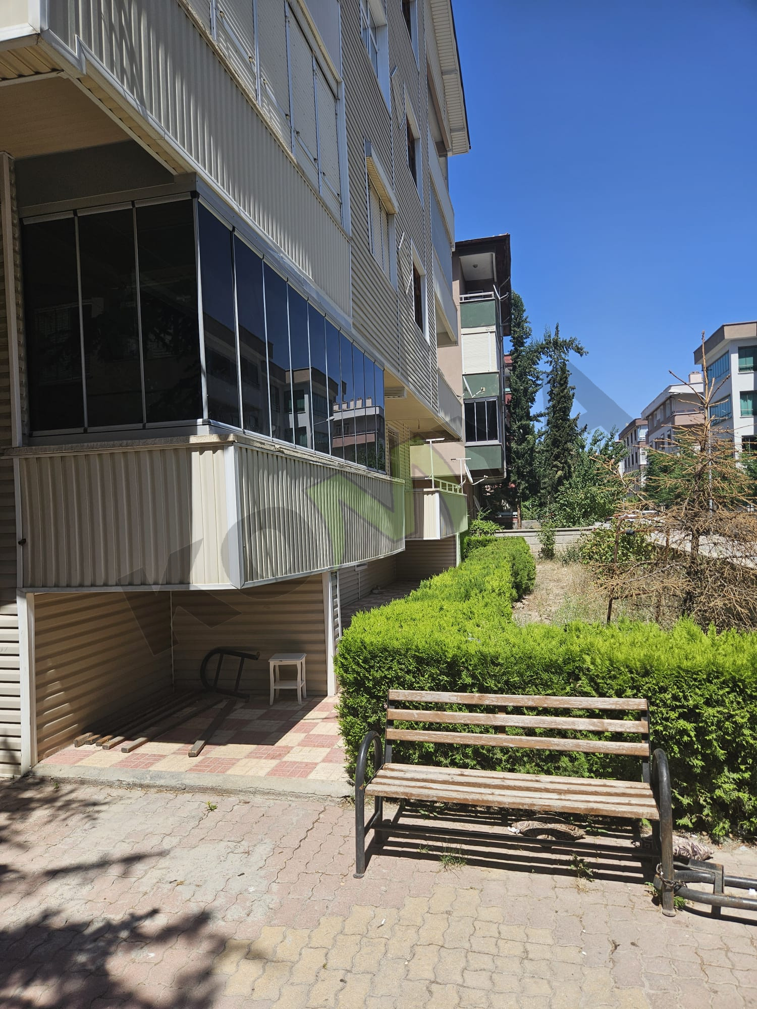 SATILIK UYGUN FİYAT KONYA SELÇUKLU IŞIKLAR MAH. 3+1 DAİRE
