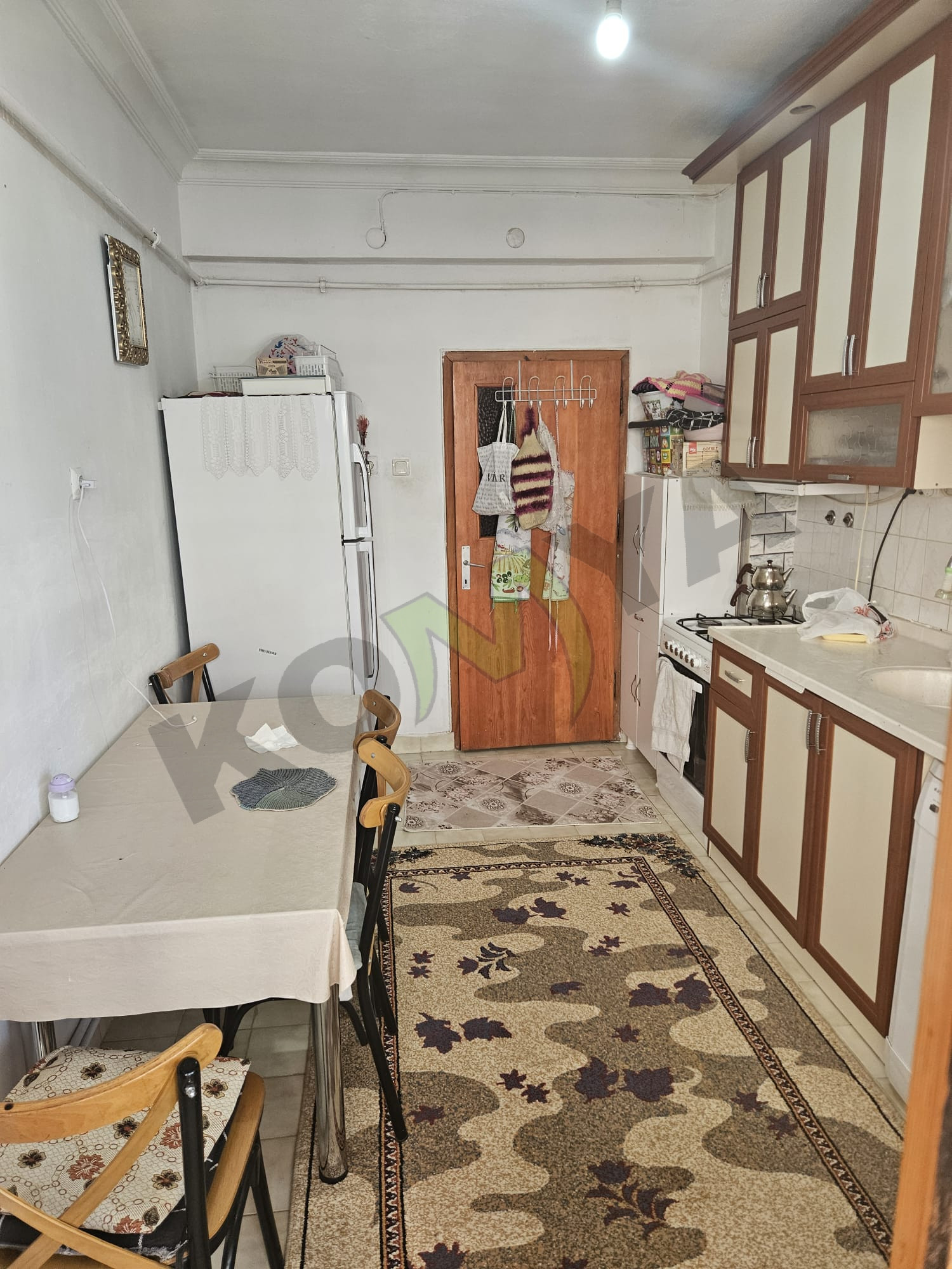 SATILIK UYGUN FİYAT KONYA SELÇUKLU IŞIKLAR MAH. 3+1 DAİRE