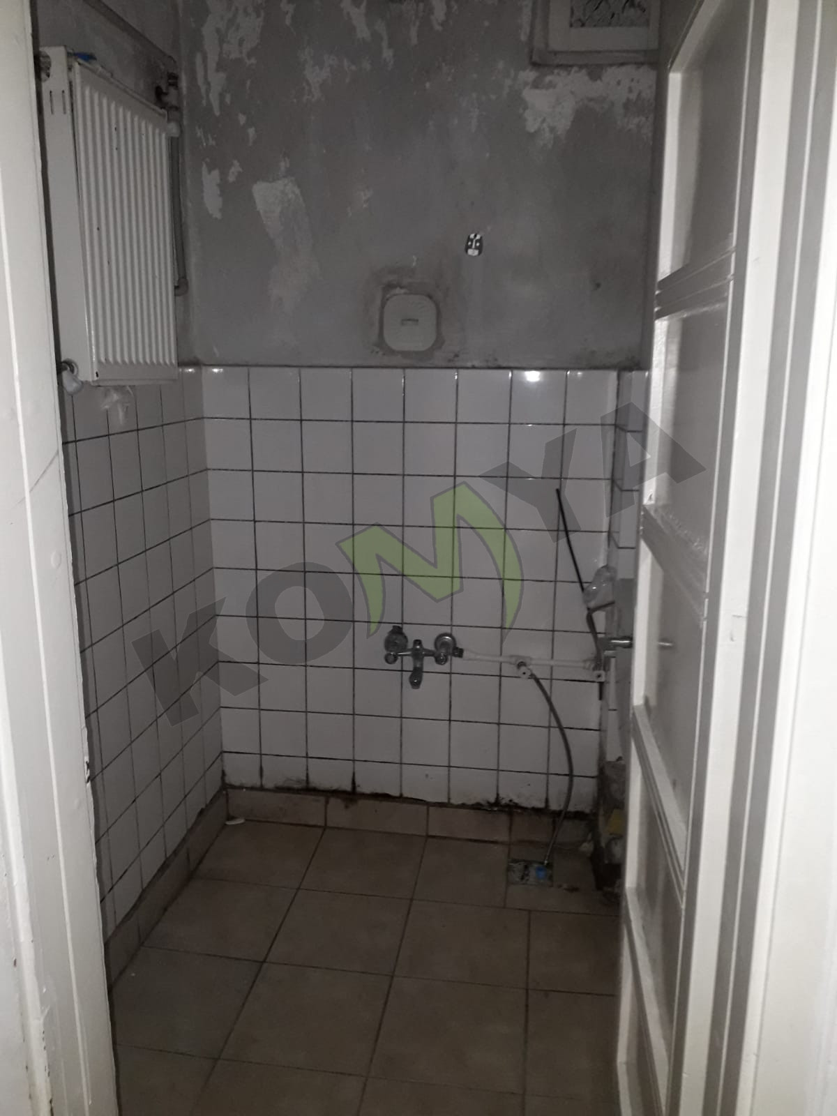 KİRALIK ANIT İSTASYON CİVARI KONEVİ MAH 2+1 DAİRE