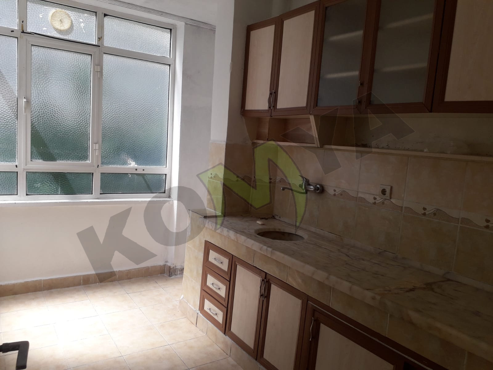 KİRALIK ANIT İSTASYON CİVARI KONEVİ MAH 2+1 DAİRE