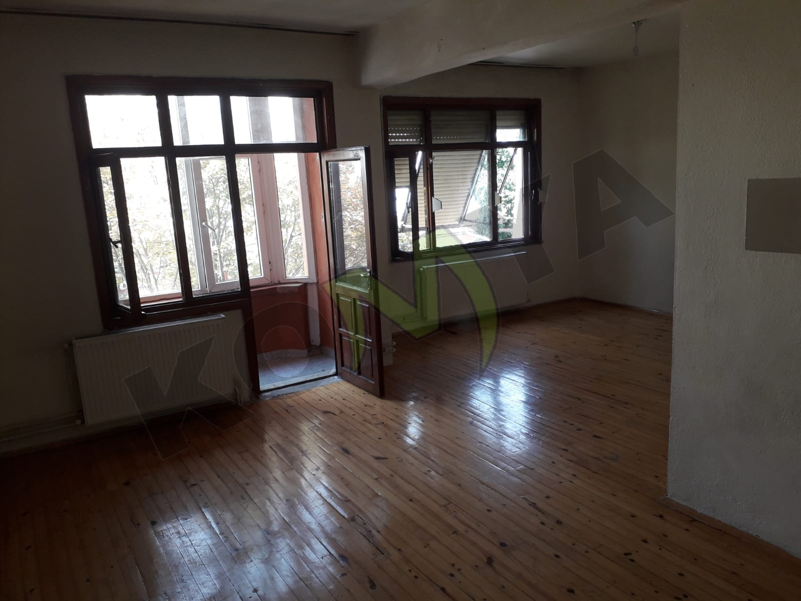 KİRALIK KONYA MERKEZ MUHACİR PAZARI KARŞISI 2+1 DAİRE