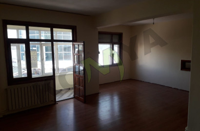 KİRALIK KONYA MERKEZ MUHACİR PAZARI KARŞISI 3+1 DAİRE