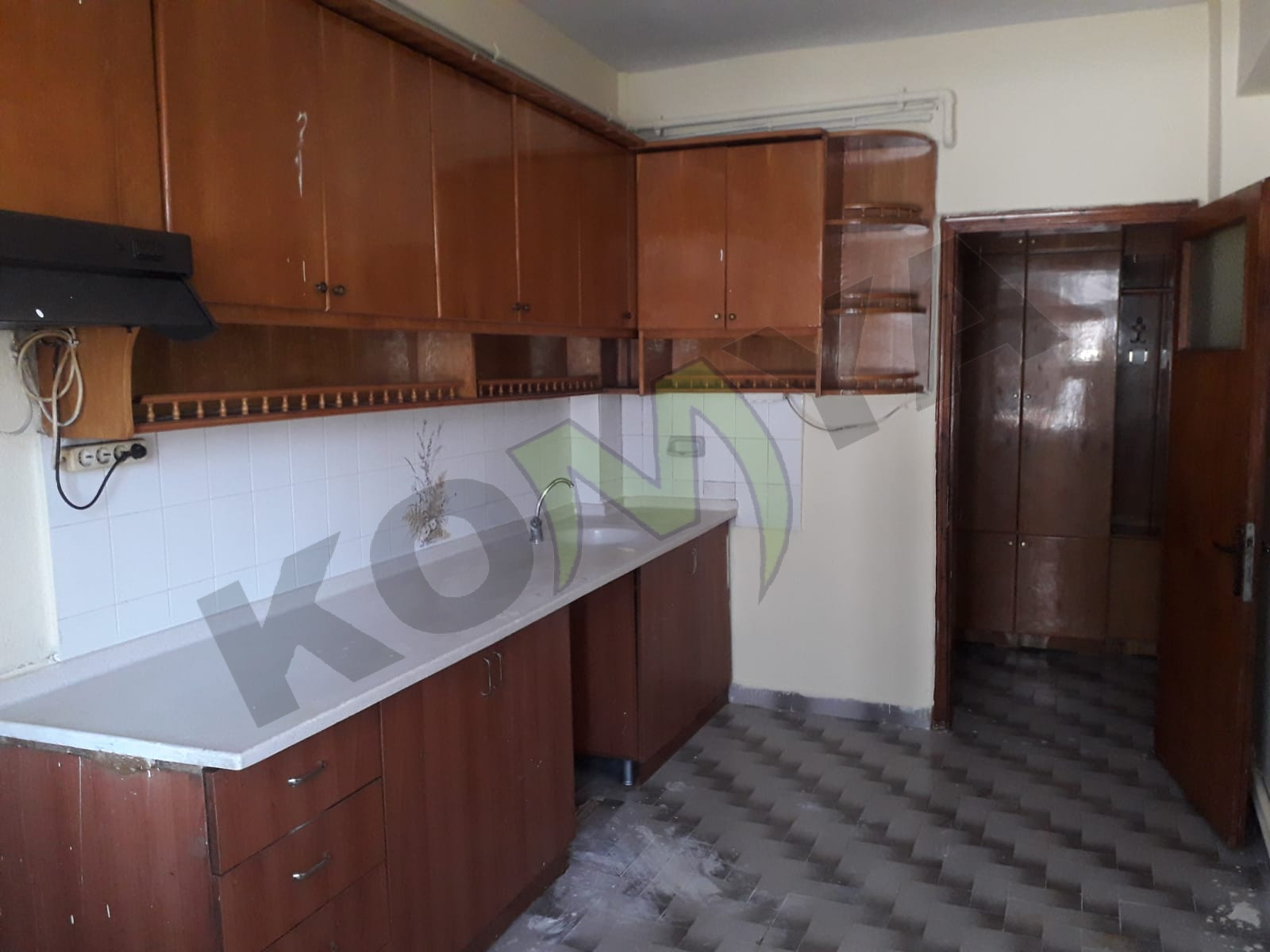 KİRALIK MUHACİR PAZARI KARŞISI 3+1 DAİRE