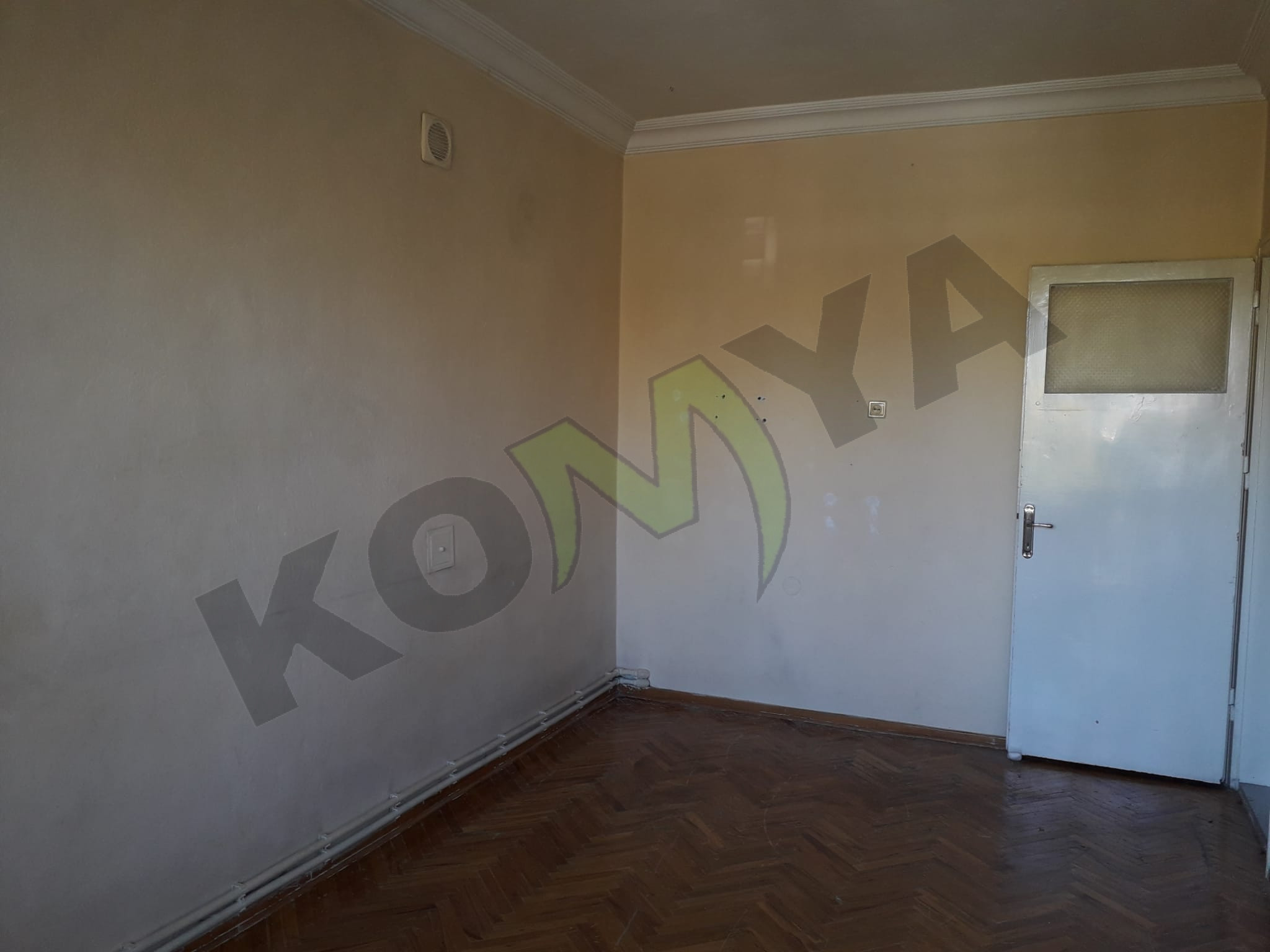 KİRALIK KONYA DUMLUPINAR MAH. TEKNİK LİSE YANI  3+1 DAİRE